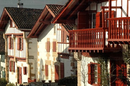 08RT0077-Caserío tradicional de Lapurdi en Sara, Lapurdi, Franc
