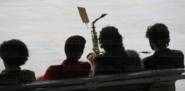 09JHJ_0074-Musicos, San Sebastian, Gipuzkoa, Euskadi