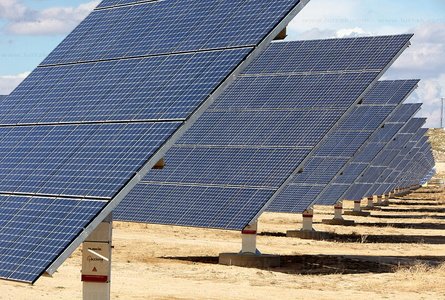 09PXE_1062-Huerta de Paneles Solares, Arguedas, Navarra