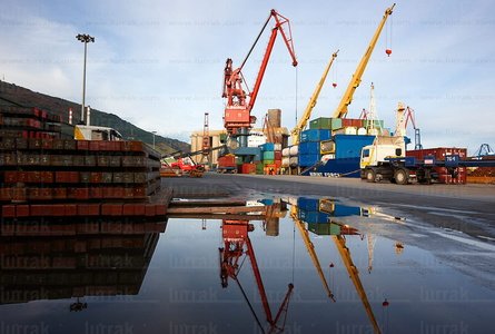 09PXE_148-Puerto de Bilbao, Bizkaia, Euskadi