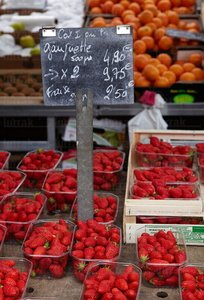 09PXE_957-Frutas en el mercado en Sokoburu. Hendaya