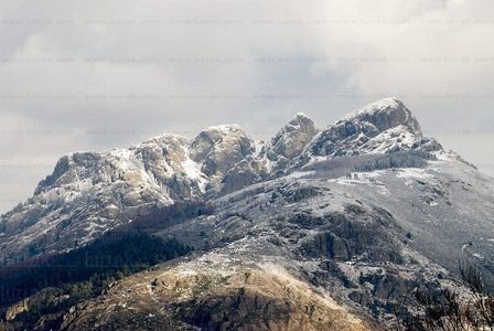 010ASM_004-Peñas de Aia con Nieve. Oiartzun, Gipuzkoa, Euskadi