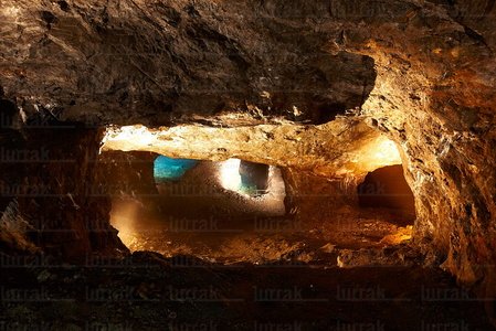 010PXE_0169-Minas de Arditurri. Parque Natural de PeÒas de Aia.