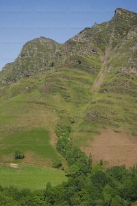 010RT_0028-Las Peñas de Itxuxi con el valle de Arizkun, Navarra