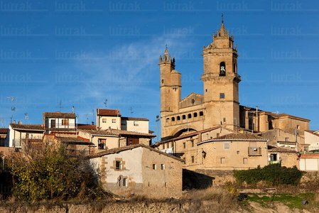 011FJG_0325-Iglesia de San Andrés. Elciego, Álava, Euskadi