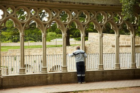 011MDR_0066-Jardines de la Taconera. Pamplona, Navarra