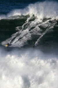 011MDR_0942-Asier Muniain. Surf. San Sebasti·n, Gipuzkoa, Euska