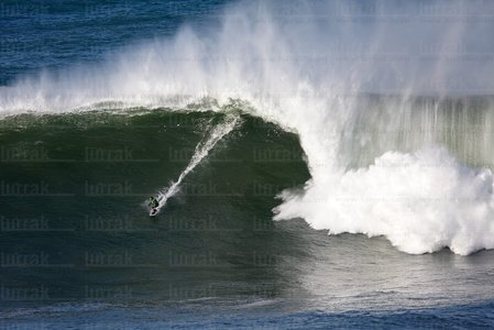 011MDR_0944-Asier Muniain. Surf. San Sebastián, Gipuzkoa, Euskadi
