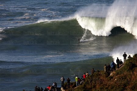 011MDR_0953-Asier Muniain. Surf. San Sebasti·n, Gipuzkoa, Euska