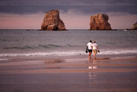 011PXE_0365-Las Gemelas. Playa de Hondarraitz. Hendaya, Lapurdi,
