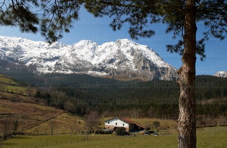 011PXE_0589-Parque Natural de Urkiola, Bizkaia, Euskadi
