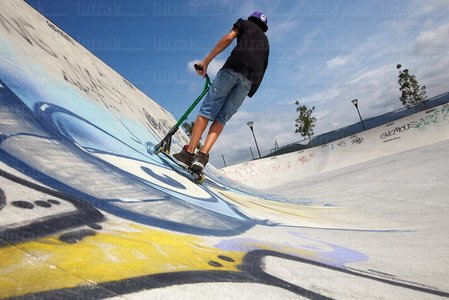 012PXE_0187-Skate Park. Irún, Gipuzkoa, Euskadi