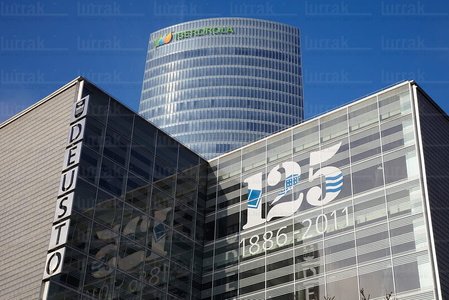 013PXE_0066-Torre Iberdrola. Bilbao, Bizkaia, Euskadi