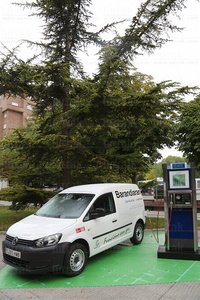 013PXE_687-Surtidor de Gas. Vitoria, Alava, Euskadi