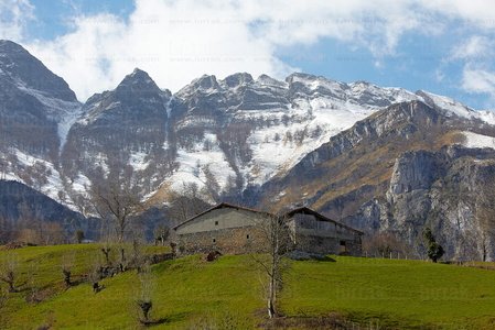09385-Malloas-Sierra-Aralar-Gaintza-Navarra