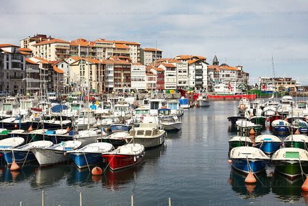 09485-Botes-Amarrados-Lekeitio-Bizkaia-Euskadi