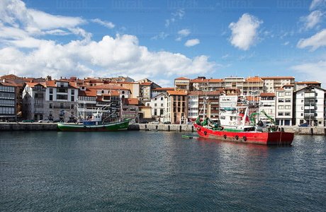 09490-Pesqueros-Lekeitio-Bizkaia-Euskadi