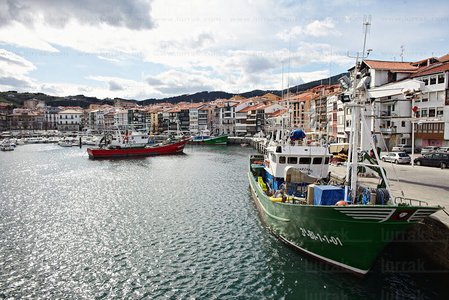 09504-Pesqueros-Puerto-Lekeitio-Bizkaia-Euskadi