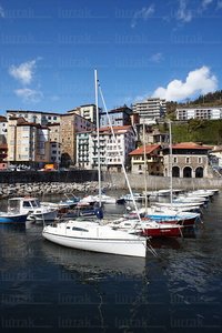 09541-Velero-Puerto-Mutriku-Gipuzkoa-Euskadi