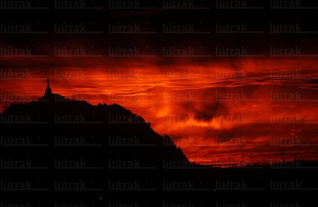 00006-Atardecer en el monte Urgull. San Sebastian, Gipuzkoa, Eus