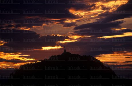 00007-Atardecer en el monte Urgull. San Sebastian, Gipuzkoa, Eus