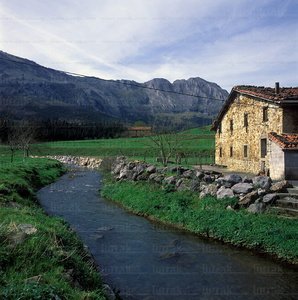10015-Caserío-Urkiola-Bizkaia-Eusjkadi