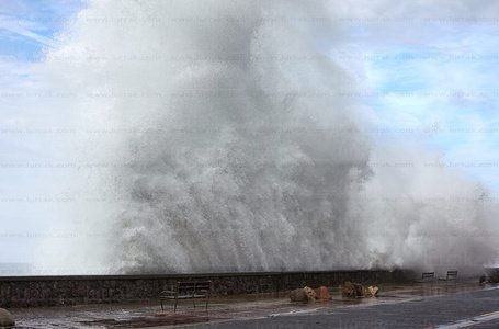 10213-Olas-Paseo-Nuevo-San-Sebastián-Gipuzkoa-Euskadi