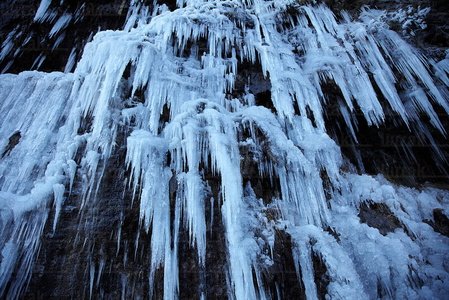 10642-Cascada-Hielo-Burgui-Navarra