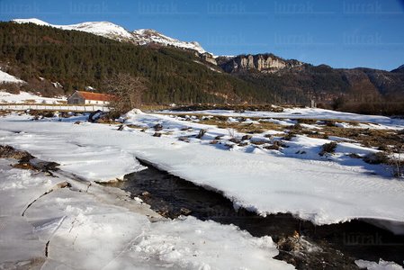 10649-Río-Belagua-Nieve-Navarra