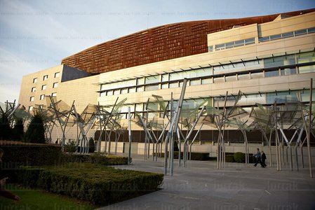 10806-Fachada-Palacio-Euskaduna-Bilbao-Bizkaia-Euskadi