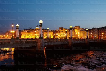 10949-Río-Urumea-Puente-Kursaal-San-Sebastián-Gipuzkoa-Euskadi