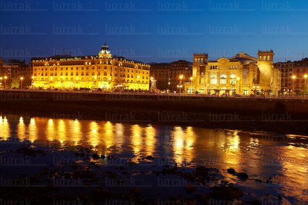 10951-Río-Urumea-Hotel-María-Cristina-San-Sebastián-Gipuzkoa-