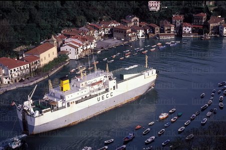 01577-Buque-Puerto-Pasaia-Gipuzkoa-Euskadi