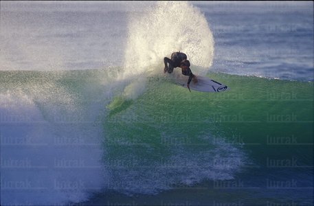 01872-Aritz-Aranburu-Playa-Zurriola-San-Seabstian-Gipuzkoa-Euskadi