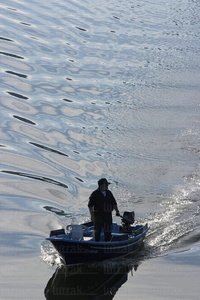 02716-Motora-Río-Bidasoa-Gipuzkoa-Euskadi