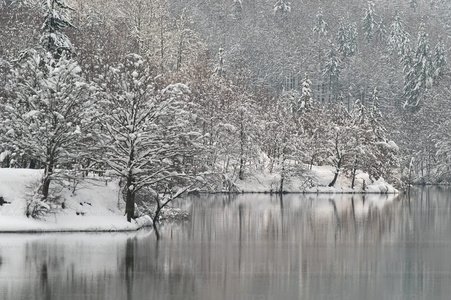 02749-Embalse-Barrendiola-Nevado-Invierno-Brinkola-Gipuzkoa-Eusk
