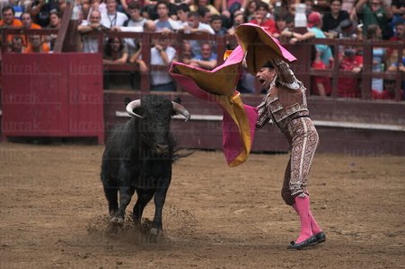 02937-Toreando-Zestoa-Gipuzkoa-Euskadi