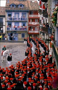 03083-Desfile-Alarde-Hondarribia-Gipuzkoa-Euskadi
