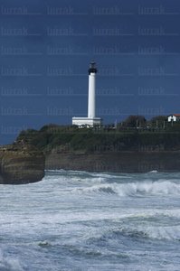 03744-Faro-Olas-Cantabrico-Biarritz-Lapurdi-Francia