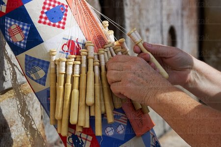 04037-Encaje-Bolillos-Bakaiku-Navarra