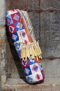 04040-Vertical-Mundillo-Encaje-Bolillos-Bakaiku-Navarra