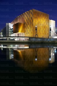 04089-Vertical-Palacio-Euskalduna-Bilbao-Bizkaia-Euskadi