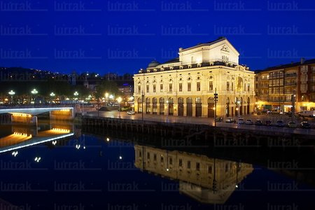 04152-Reflejos-Ría-Bilbao-Teatro-Arriaga-Bilbao-Bizkaia-Euskadi