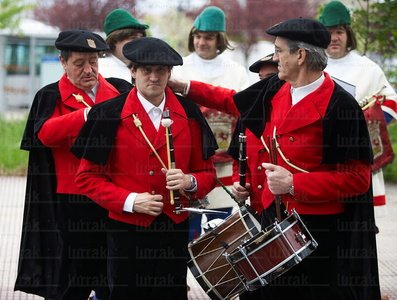 04499-Txistularis. Procesión de san Prudencio. Vitoria Alava Eu