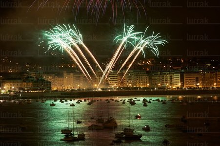 04922-Fuegos-Artificiales-San-Sebastián-Gipuzkoa-Euskadi