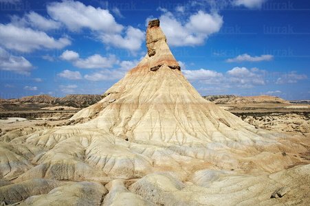 05795-Monolito de Castildetierra, Arguedas, Navarra