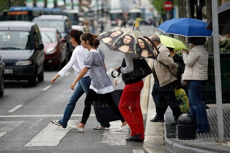 06552-Paso de peatones en el Boulevard. san Sebastián, Gipuzkoa, Euskadi