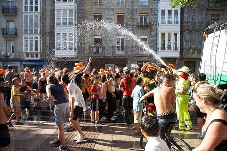 06939-Chorro de gua. Fiesta de la Virgen Blanca. Vitoria, Alava,