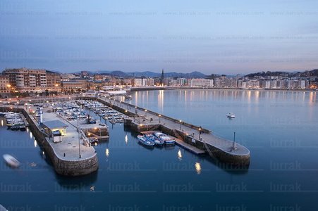 07361-Puerto y Bahía de La Concha. San Sebastián, Gipuzkoa, Eu