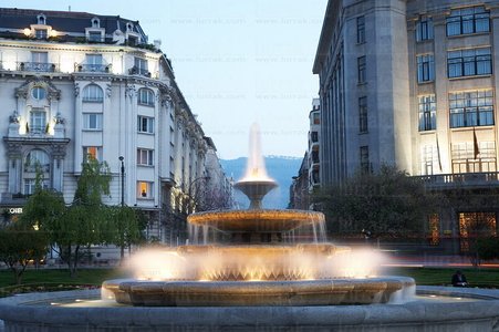 08231-Plaza Moy˙a. Bilbao, Bizkaia, Euskadi